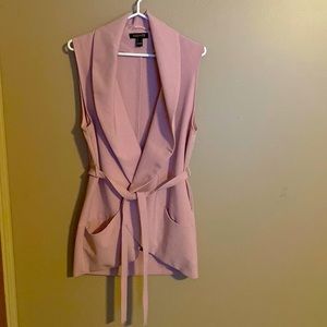 Fantastic Light-Pink Vest with Pockets